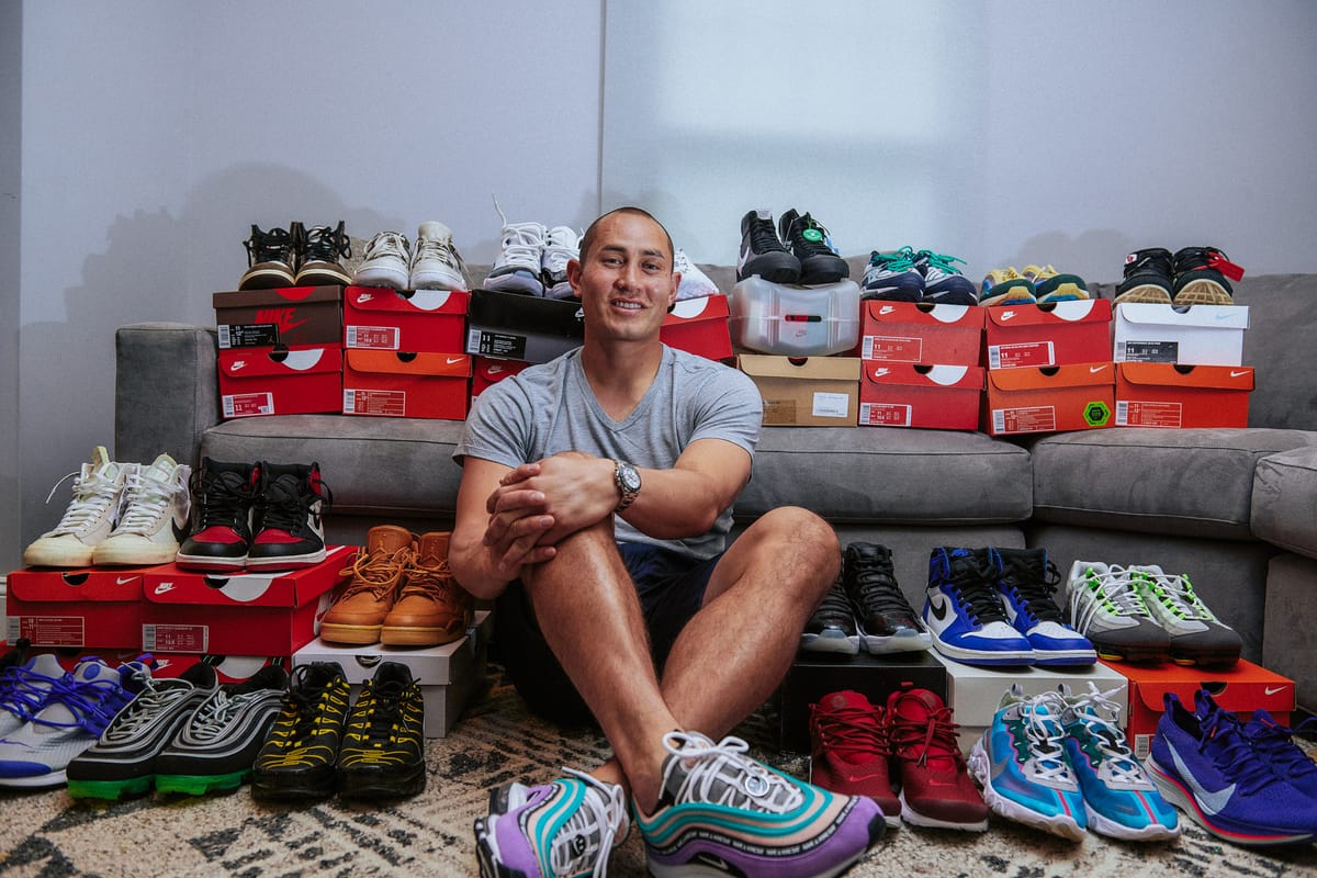 SNEAKERS W/ IVES: LUIS ROBLES