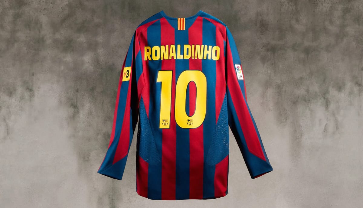 Nike Ronaldinho Barcelona Reissue Jersey