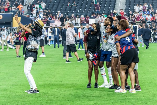 PITCHSIDE: GOLD CUP FINAL 2021 | A "FAMILY" AFFAIR